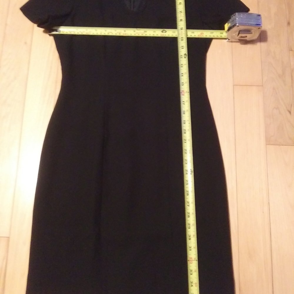 Liz Claiborne LBD black dress Petite 8 - Picture 9 of 15